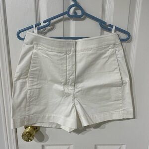 Aritzia The Group By Babaton Classic White Shorts